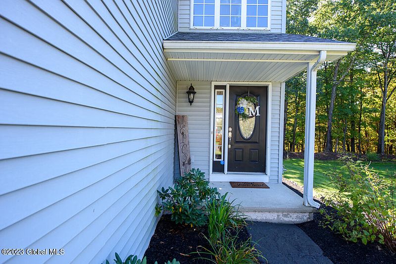 2nd image of 1034 Sterling Ridge Drive