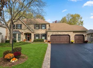 490 Bristol Way, Cary, IL 60013