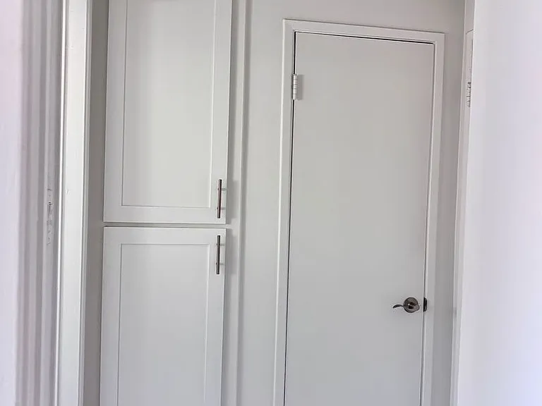928 S Sherbourne Dr — Photo 6