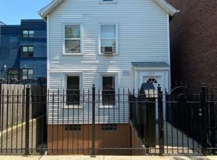 1839 S Racine Ave APT 1R, Chicago, IL 60608