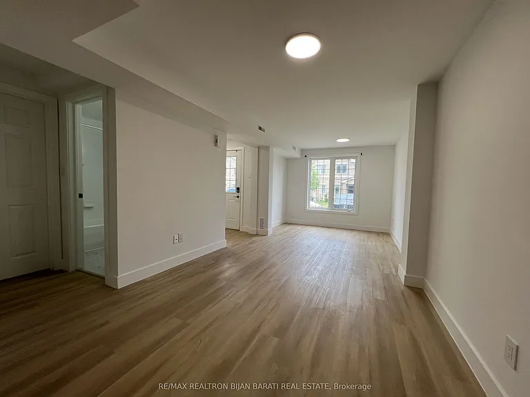 175 Stanley St #33 — Photo 9