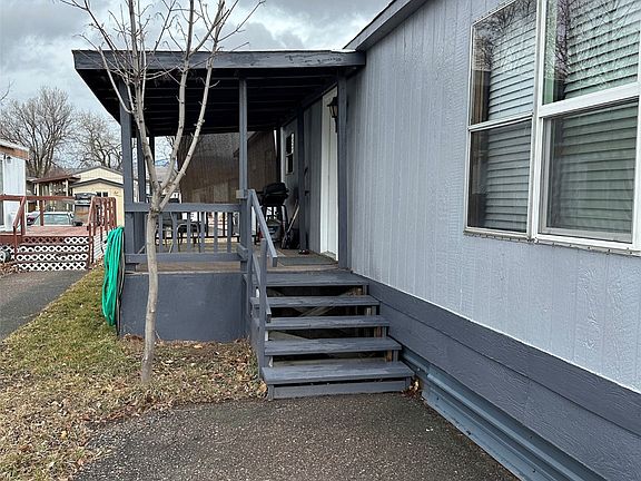 3rd image of 144 S Travois