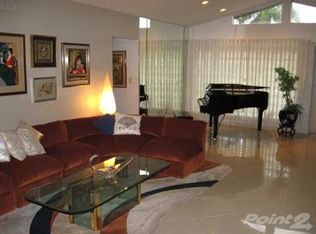2305 NE 194th St, North Miami Beach, FL 33180