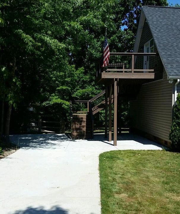 1st image of 135 Olympia Dr