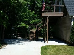 135 Olympia Dr, Mooresville, NC 28117