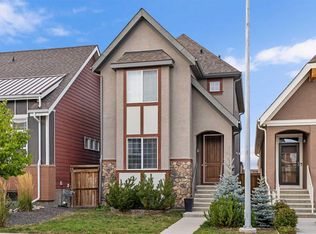 107 S Masters Hts SE, Calgary, AB T3M 2M8