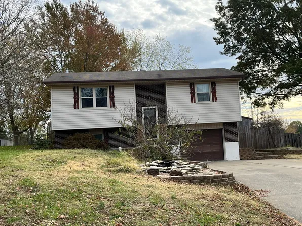 410 N Shawnee Blvd, Jackson, MO 63755