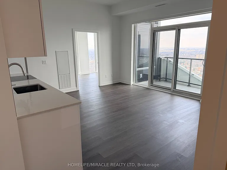 25 Wellington St S #3210 — Photo 12
