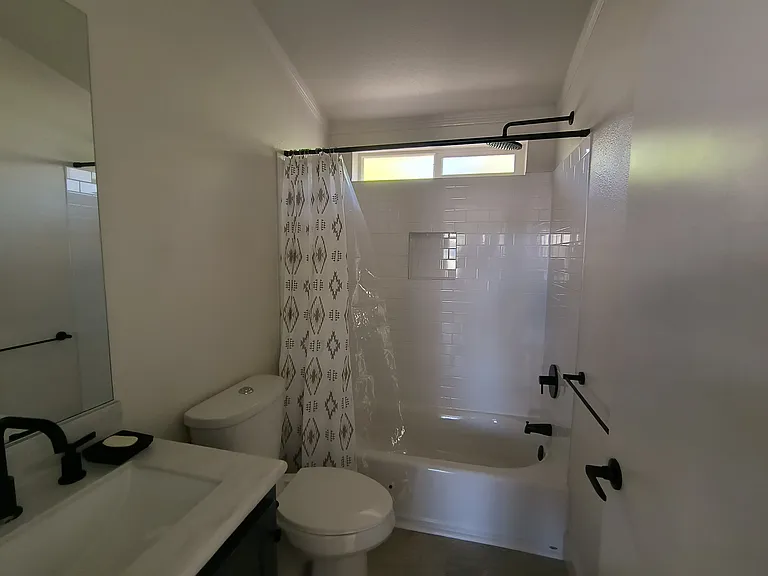 1121 Moraes Ct — Photo 14