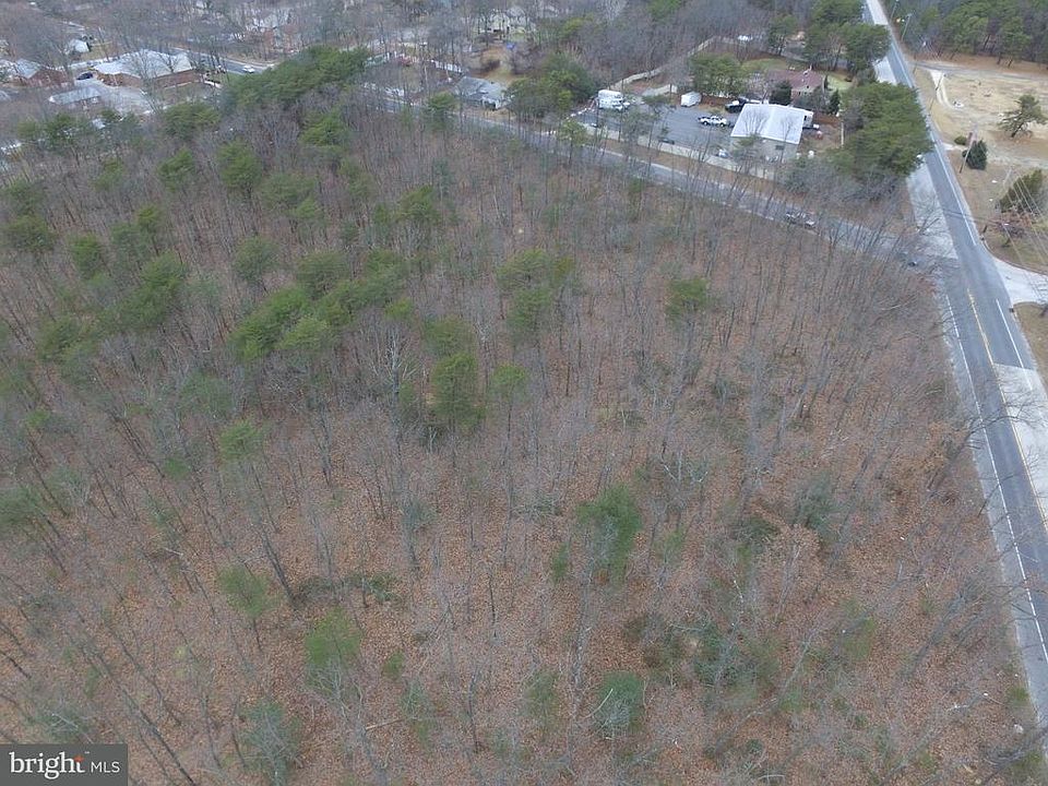 2nd image of 500 Cooper Rd