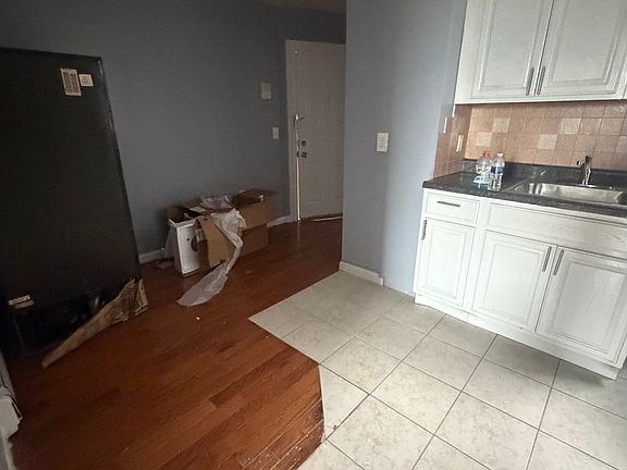 3rd image of 554 Avenue C APT 4A