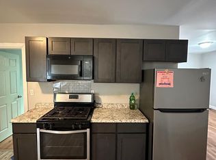 12 Button St #1B, New Haven, CT 06519