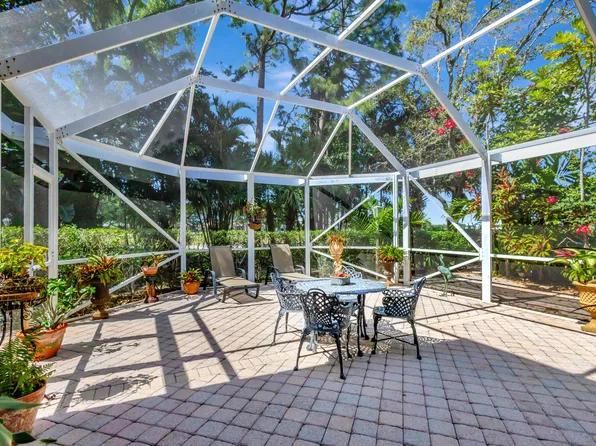 76 Via Del Corso, Palm Beach Gardens, FL 33418