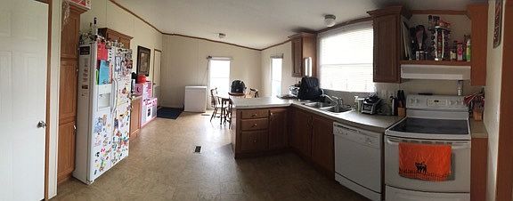 5th image of 204 Big Pine Dr