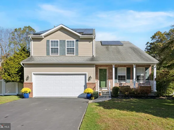 223 Sun Valley Cir, Egg Harbor Township, NJ 08234