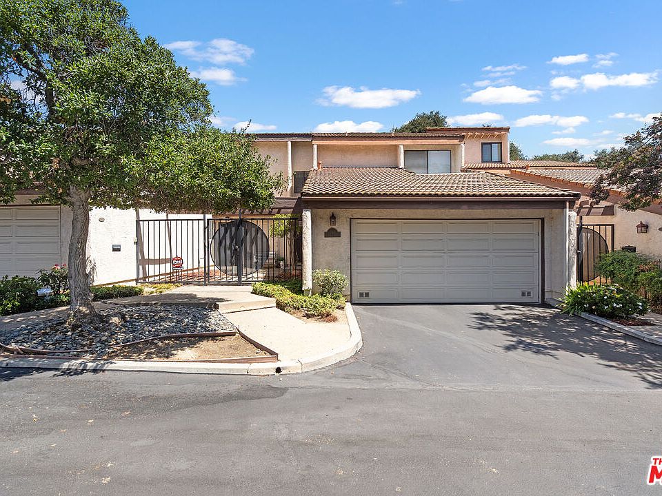 1st image of 1114 Las Riendas Way