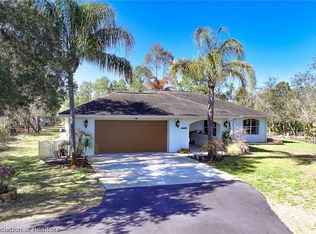 3044 Lake Josephine Dr, Sebring, FL 33875