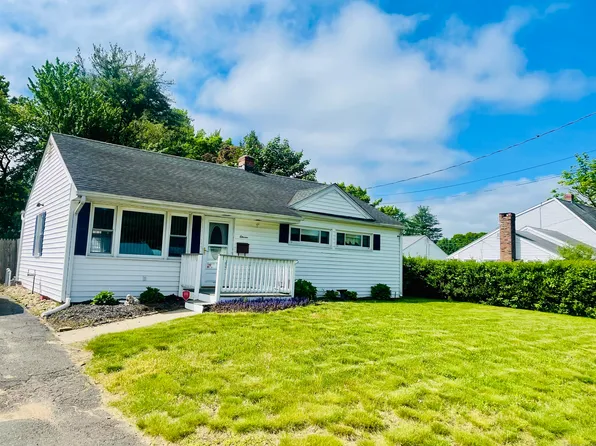 11 Lorraine Court, East Hartford, CT 06118