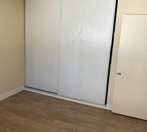 4th image of 276 N Wilson Ave APT 4