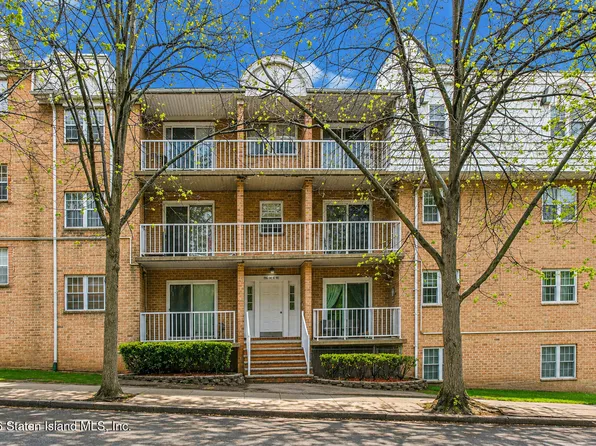 65 Elmwood Park Dr #65A, Staten Island, NY 10314