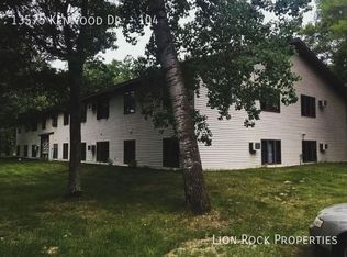 13575 Kenwood Dr APT 104, Baxter, MN 56425
