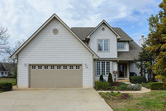 1st image of 21 Autumn Hills Dr