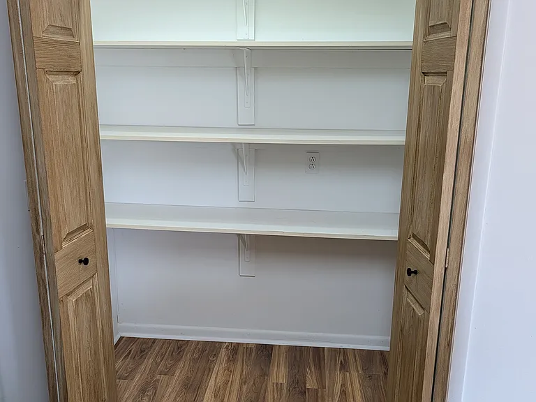 Spacious pantry in kitchen