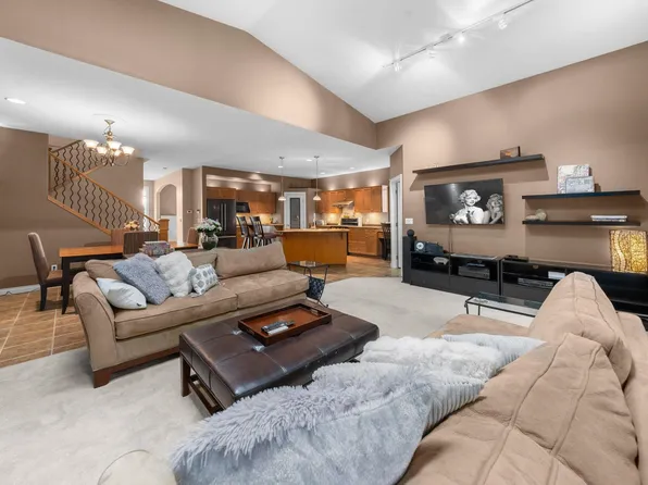 11442 Best St #6, Maple Ridge, BC V2X 7C7
