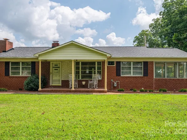 1585 Salem Church Rd, Lincolnton, NC 28092