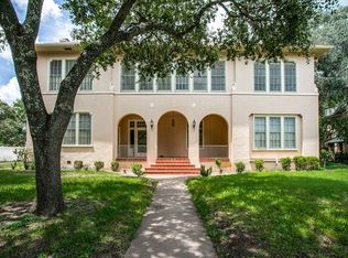 213 W Agarita Ave, San Antonio, TX 78212