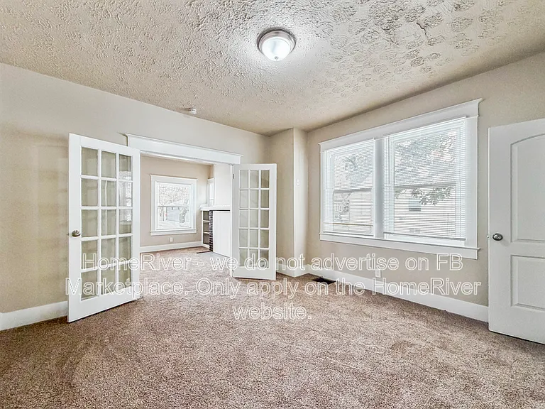 3922 River Park Dr — Photo 5