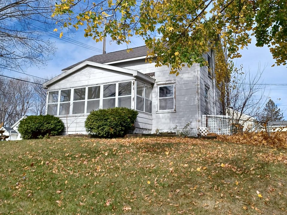 1st image of 214 Vine St