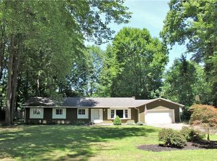 8783 Marjory Dr, Mentor, OH 44060