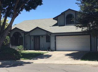 560 Canyon Ct, Patterson, CA 95363