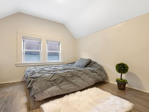 3rd image of 675 E 31st St Floor 2