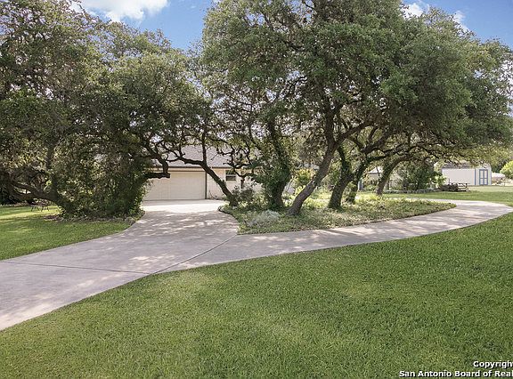 4th image of 10226 Montanio Dr