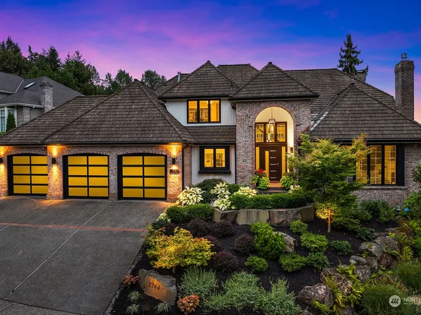 2744 142nd Place NE, Bellevue, WA 98007