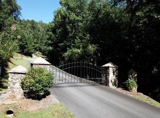 19 Hollywalk Trl, Sylva, NC 28779