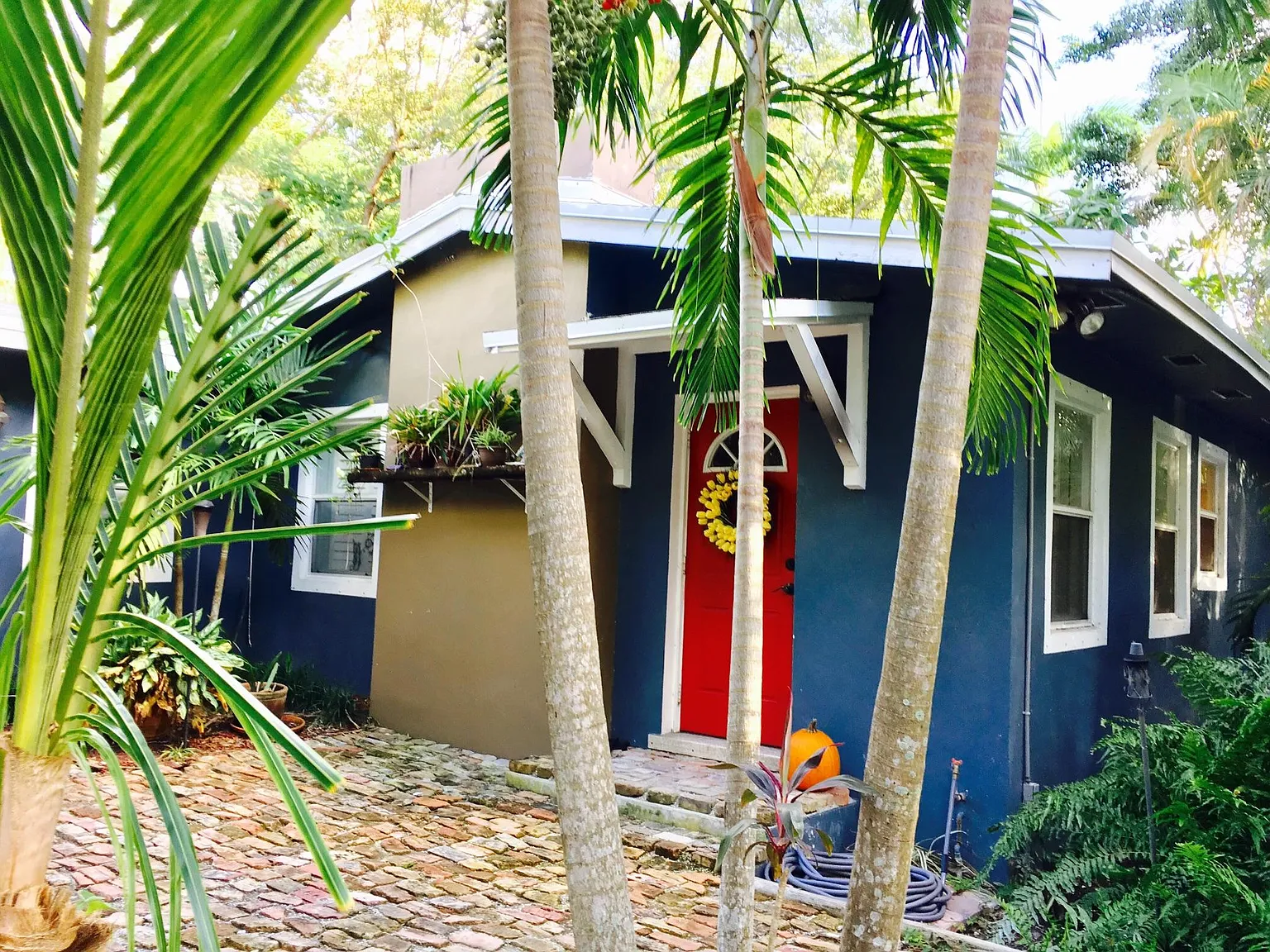 706 SW 13th Ave — Photo 1
