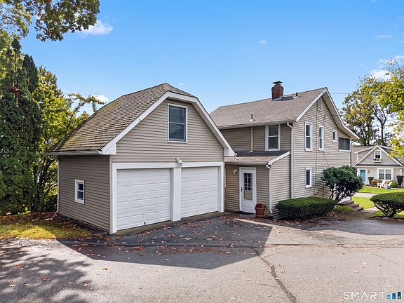 2nd image of 34 Ridgewood Road