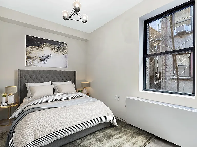 125 W 16th St #6G — Photo 5