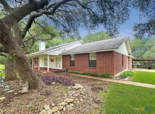 1361 Timberwood Trl, New Braunfels, TX 78132