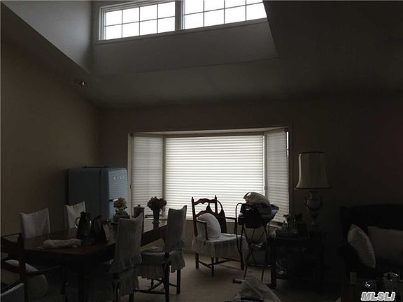 4th image of 24186 Oak Park Dr