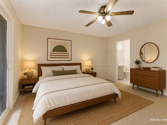 3rd image of 983 Bernard Ave Unit 206