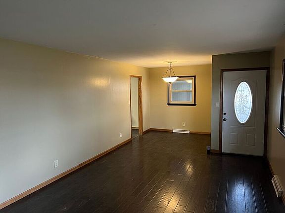 3rd image of 2129 S Delaware Ave