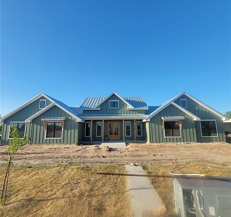 1st image of 8321 W Mile 9 Rd
