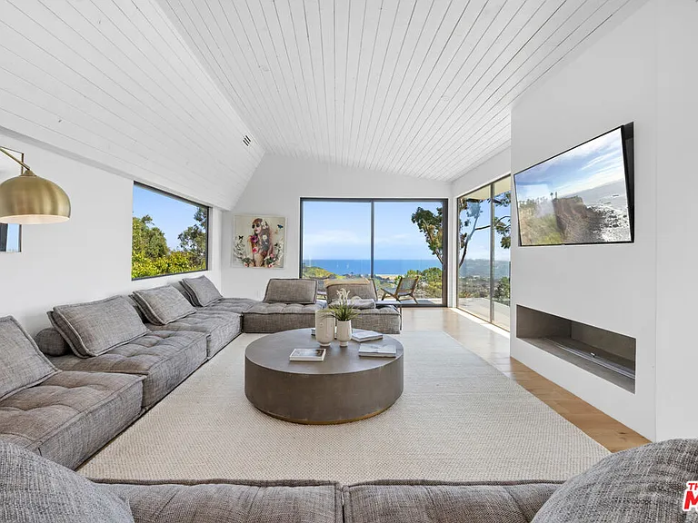23812 Malibu Crest Dr — Photo 4