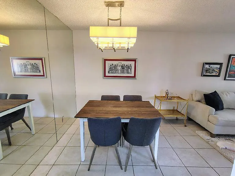 467 S Calle El Segundo #2 — Photo 4