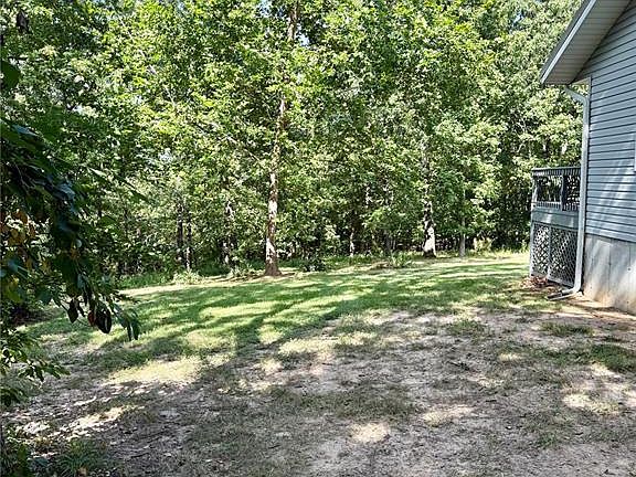 4th image of 17140 Lemming Ln