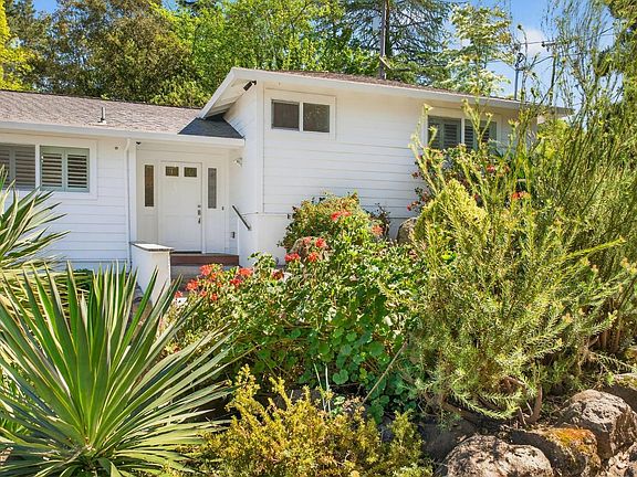 3rd image of 4460 Bennett Valley Road